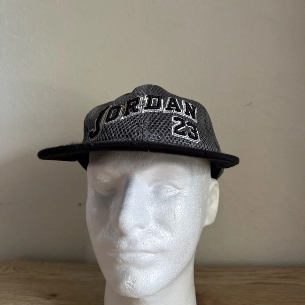 Nike‎ Air Jordan 23 Cool Gray Jersey Mesh Flat Bill Youth Hat Baseball Cap